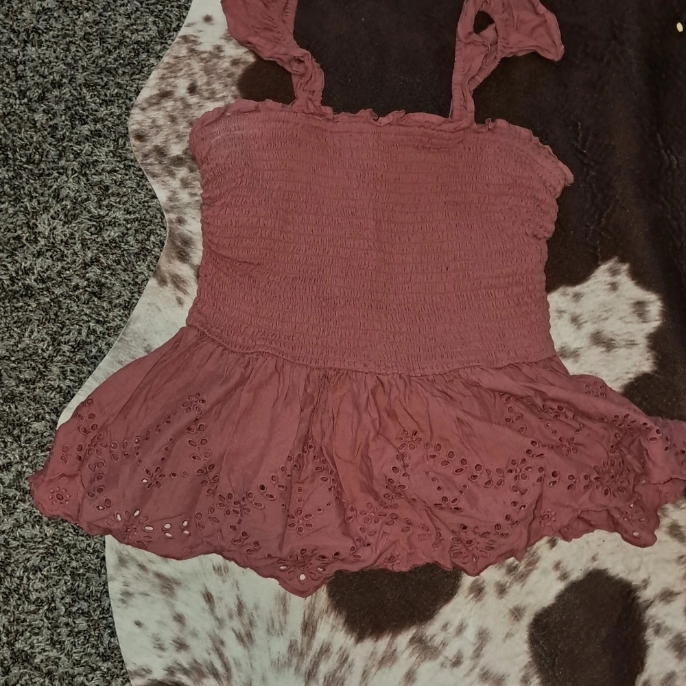 Ruffled Mauve Sleeveless Top